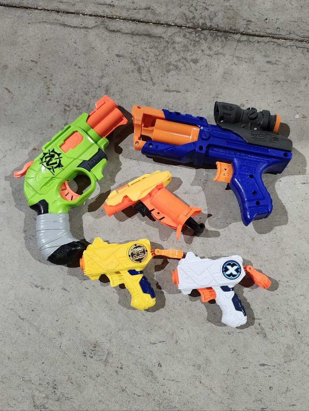 Lot Of 5 Toy Dart Blasters